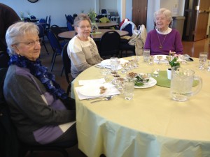 The ladies ready to learn about a Seder meal.